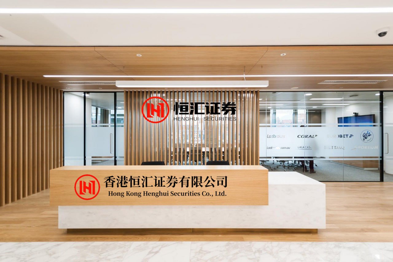 9688策略宝 太史慈是被低估的，他绝对是按一方诸侯算的，在《三国志》《吴书》中，太